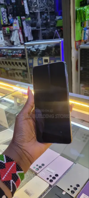 Samsung Galaxy S21 5G 256GB Kijivu
