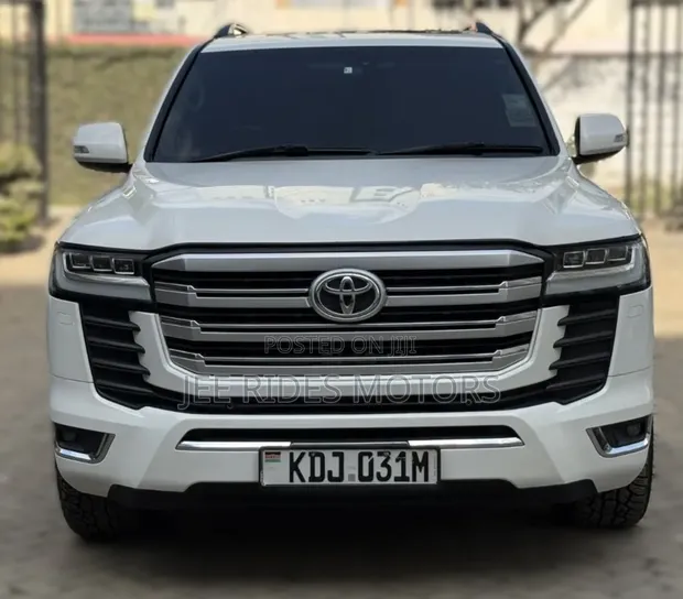 Toyota Land Cruiser 2015 Pearl - 1