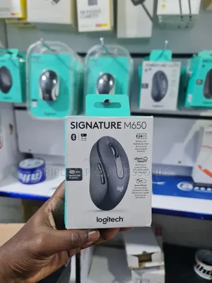 Logitech Signature M650 Wireless Silent Mouse