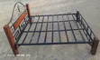 Kitanda cha Metal (Queen Size, 5x6) - 2