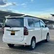 Toyota Noah 2012 Nyeupe - 5