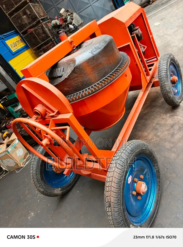 Titan 500L Concrete Mixer Machine with 6.5HP Diesel Engine - 1