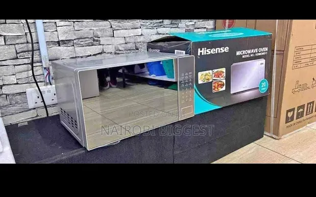 Hisense 20L Silver Digital Microwave Oven - 1