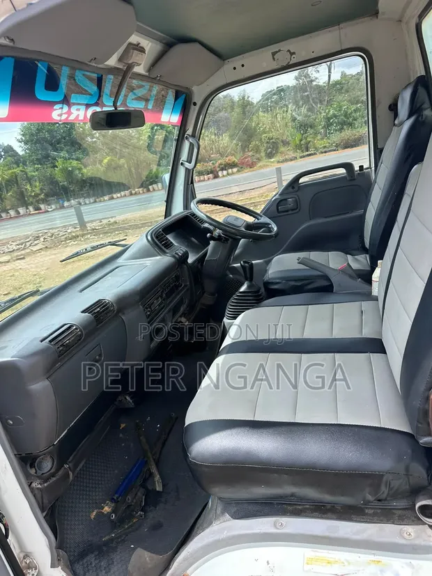 Isuzu NKR 2020 Lori Rigid - 1