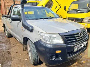 Toyota Hilux 2010