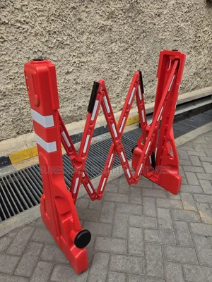 2m Plastic Expandable Road Safety Barrier