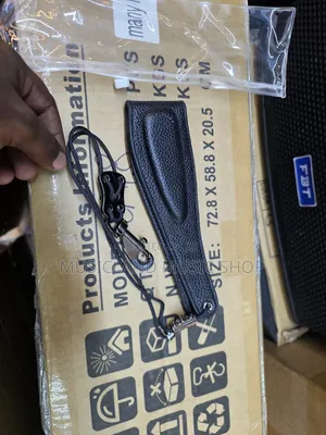 Kamba ya Saxophone Iliyojaa Pedi