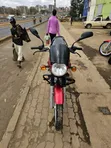 Bajaj Boxer 125 2026 Nyeusi - 1