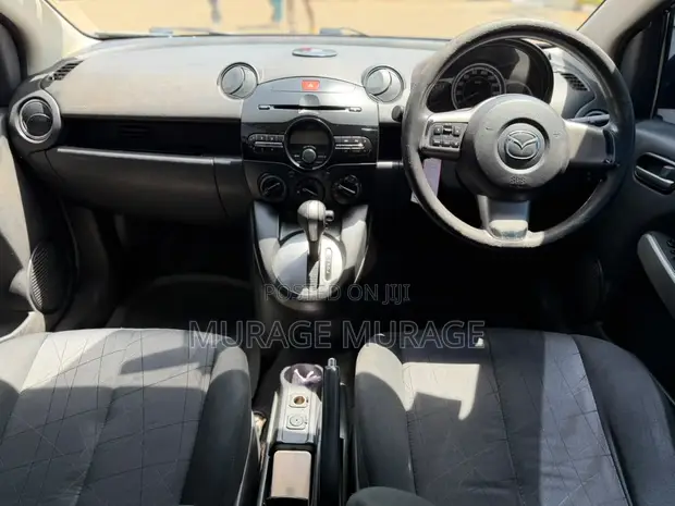 Mazda Demio 2012 - 1