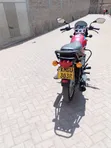 Bajaj Boxer 125 2025 Nyekundu - 1