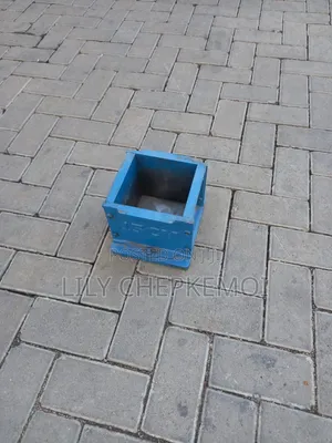 Heavy Duty Cube Moulds (150mm)