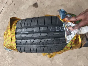 Kenda Kenetica Eco 215/65R16 Tyres