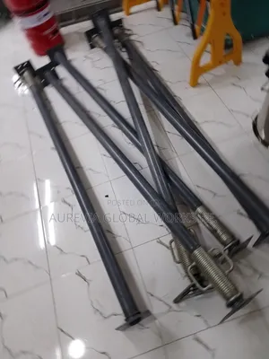 Heavy Duty Adjustable Iron Prop Jacks