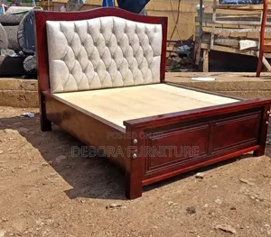 Kitanda cha Mbao Imara cha Premium chenye Kichwa cha Kichwa cha Upholstered