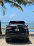 Toyota Harrier 2.0 2017 Nyeusi - 2