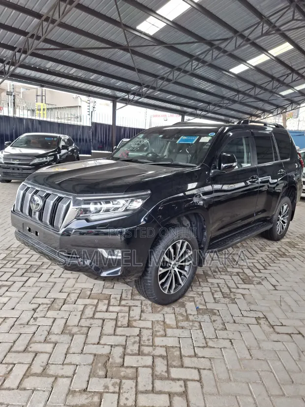 Toyota Land Cruiser Prado TXL 2.8 Diesel 2020 - 1
