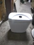 Fresca Close Coupled Cistern yenye Bend - 2