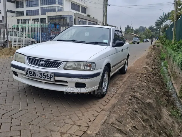 Nissan Sunny B15 Sedan 1.5 2001 White - 1
