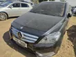 Mercedes-Benz B-Class 2014 Nyeusi - 2