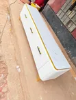 Executive Box TV Stand yenye Marble Top - 3