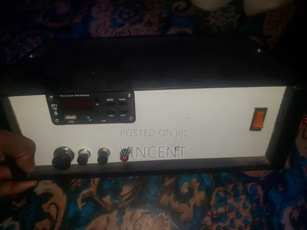 HiFi Works 2.1 Channel Amplifier - Used - 1
