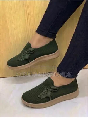 Orthopedic Ladies Flats Shoes