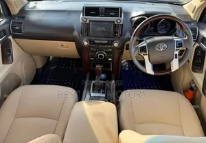 Toyota Land Cruiser Prado 2.8 D-4D 2015 Gray