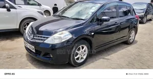 Nissan Tiida 1.5L 16V 2011 Nyeusi