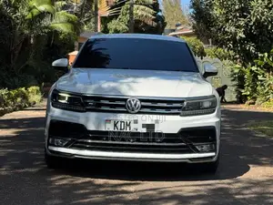 Volkswagen Tiguan R-Line FWD 2016 White