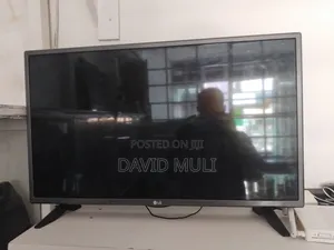 LG 32-inch Digital TV (Model 32LH512U)