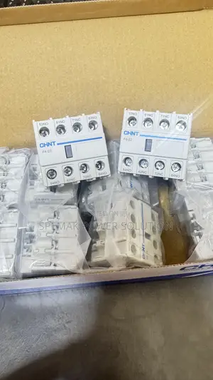 Chint F4-22 Auxiliary Contact Block (2NO/2NC)