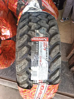 Matairi ya RoadX 285/70R17 M/T