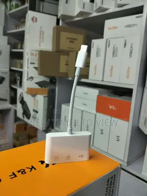 3-in-1 USB-C SD Card Reader