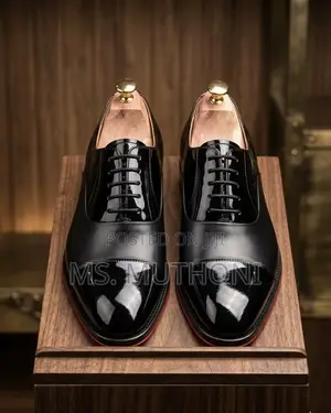 Viatu vya Oxford vya John Foster vya Italia - Red Sole