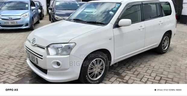 Toyota Succeed 2019 Nyeupe - 1