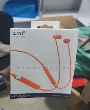 CMF Neckband Pro na Nothing Earphones
