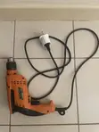 Drill ya Umeme ya 750W na Vifaa - 5