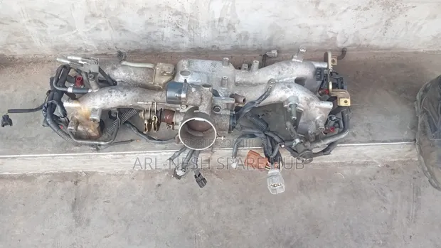 Subaru SG5 Forester EJ20 Non-Turbo Engine Manifold - 1