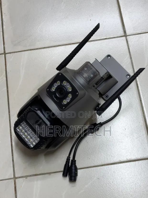 Kamera ya CCTV ya Umeme ya 4G yenye Lensi Mbili kwa Maduka - 1