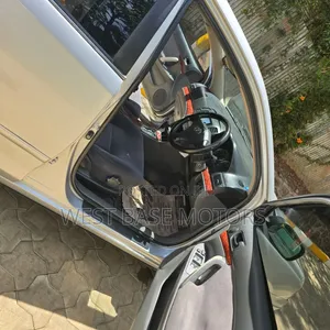 Toyota Premio 2006 Nyeupe