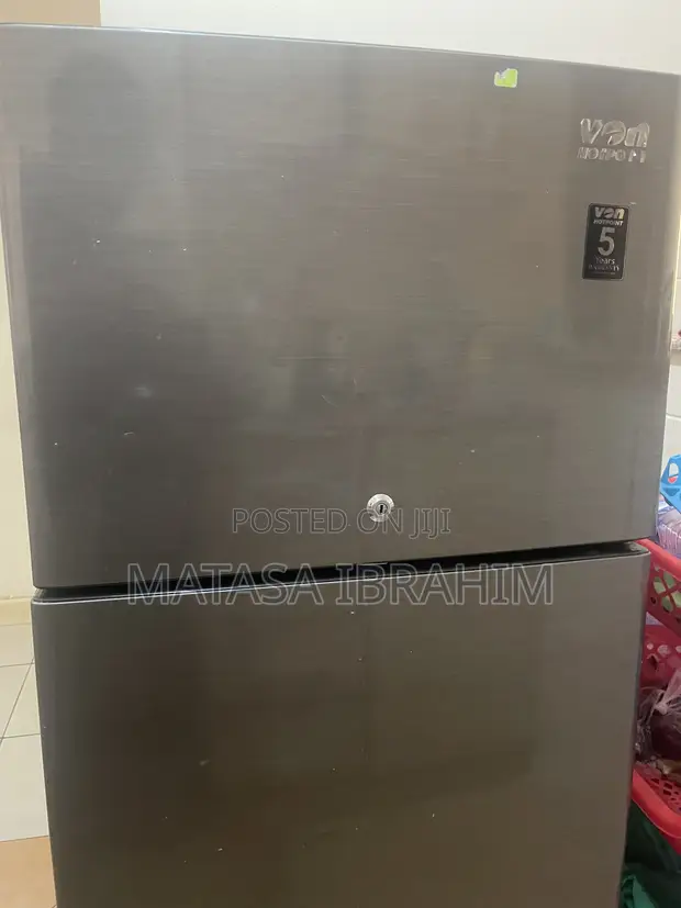 Von Hotpoint 200L Double Door Fridge - 1
