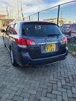 Subaru Legacy 2.5i 2010 Kijivu - 3