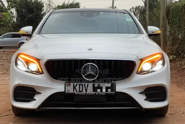Mercedes-Benz E250 2018 White - 1
