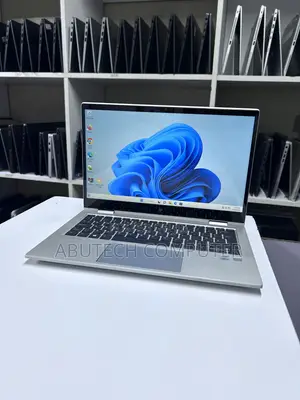 Laptop HP EliteBook 830 G7 - Core i5, 8GB RAM, 256GB SSD