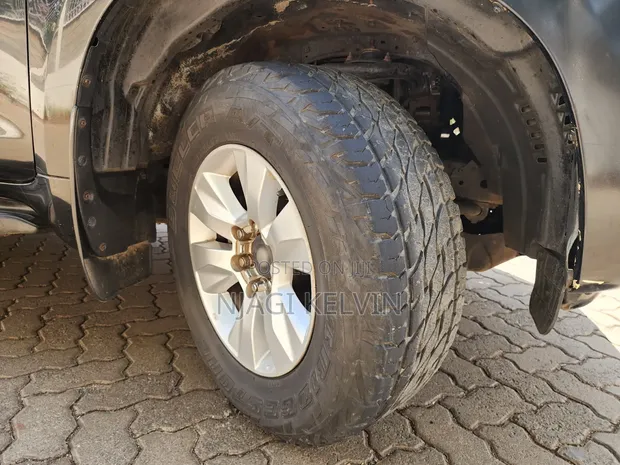 Toyota Land Cruiser Prado 2.7i 2011 - 1