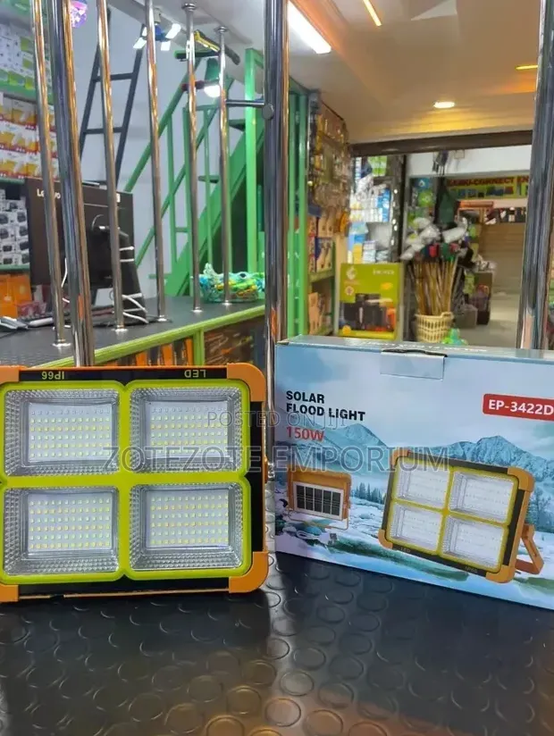 Mwanga wa Solar Flood 150W - 1