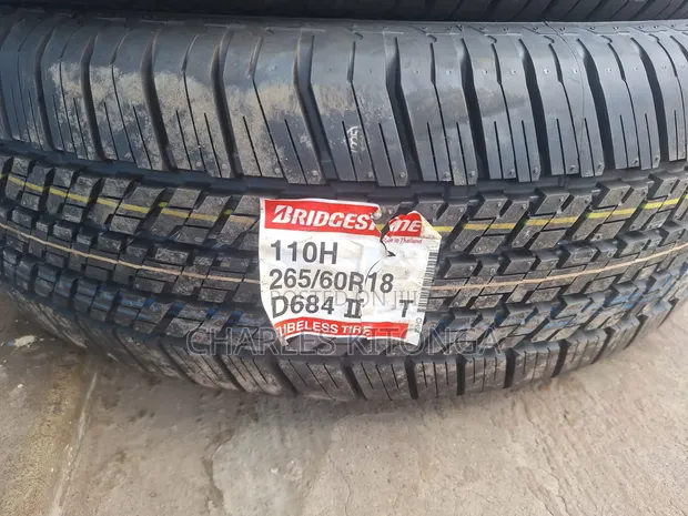 Matairi ya Bridgestone 265/60R18 - 1