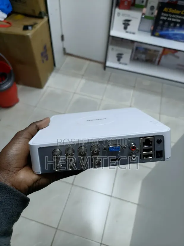 8-Channel DVR Mpya na Two-Way Audio - 1