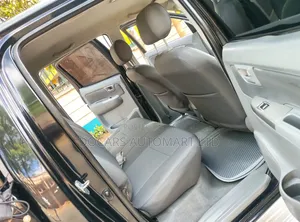 Toyota Hilux Double Cab 2010