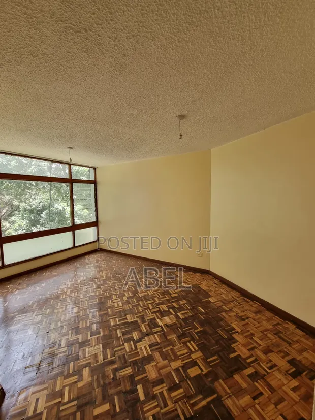 3-Bedroom Renovated Apartment in City Park, Parklands/Highridge - 1